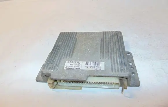 Renault Scenic II - Grand scenic II Engine control unit/module 7700107003 S103750016A HOM7700870794