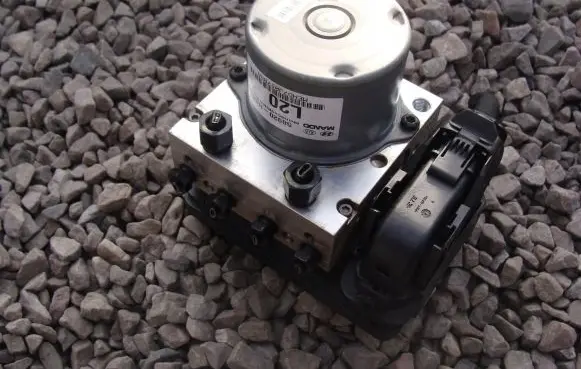 KIA Rio ABS Pump 58920-H8200