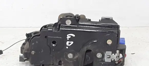 Seat Altea Rear door lock 7L0839016