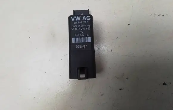 Glow plug pre-heat relay