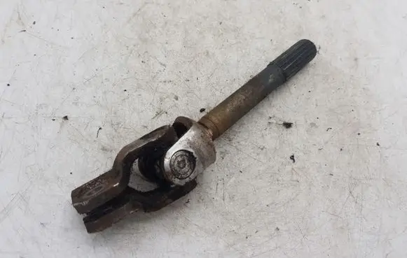 Toyota Avensis Verso Steering column universal joint NOCODE