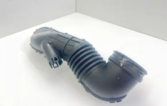 BMW 3 E92 E93 Air intake hose/pipe 7804846 58650910 686509