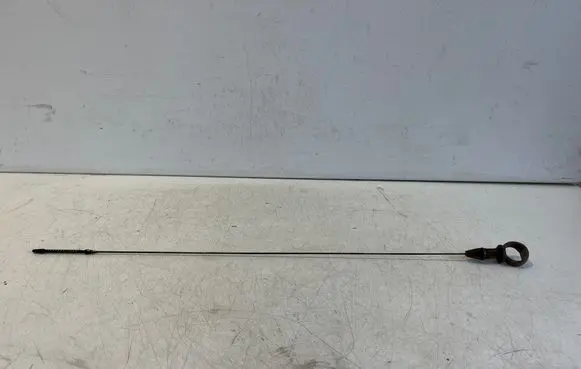 Opel Vivaro Oil level dip stick