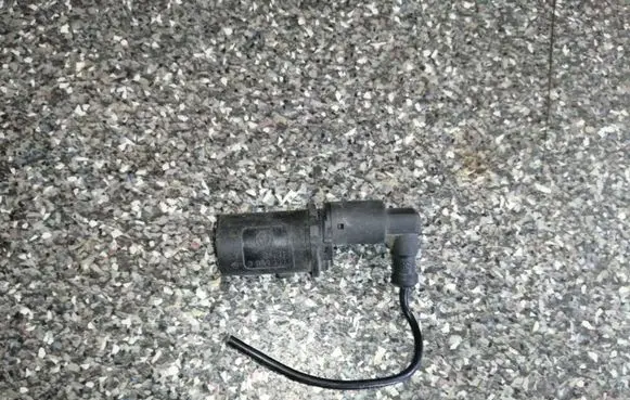 BMW 7 E38 Parking PDC sensor 8352137