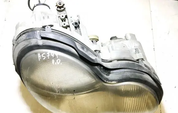 Mercedes-Benz C W203 Headlight/headlamp