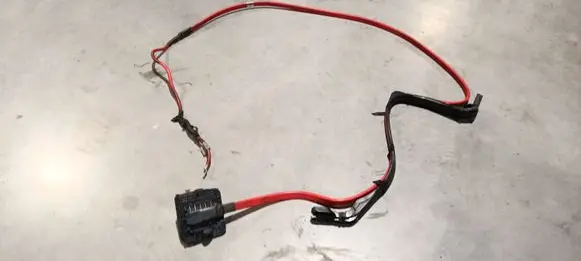 BMW 5 E60 E61 Positive cable (battery) 9132584 6159451