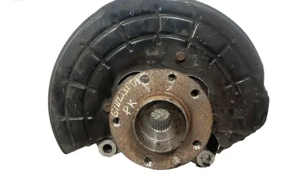 Alfa Romeo Giulietta Front wheel hub 50514553 C0681B 28A32206