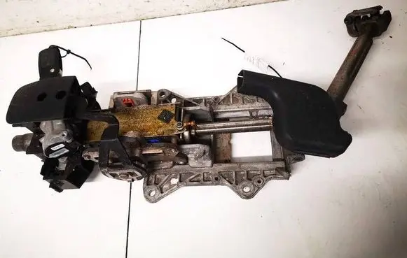 Volkswagen Golf Plus Steering wheel axle 1K1419502S