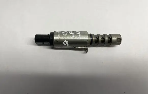 Audi A8 S8 D4 4H Turbo solenoid valve 06E109257J 06E109257