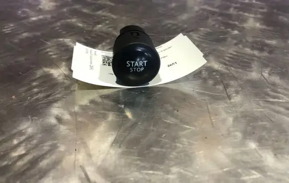 Renault Scenic II - Grand scenic II Engine start stop button switch 107959