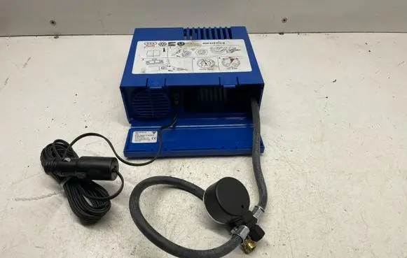 Audi A4 S4 B8 8K Tire air pump compressor 8D0012615B
