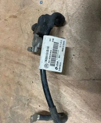 Volkswagen PASSAT B7 Negative earth cable (battery) 1K0915181H 519416C41
