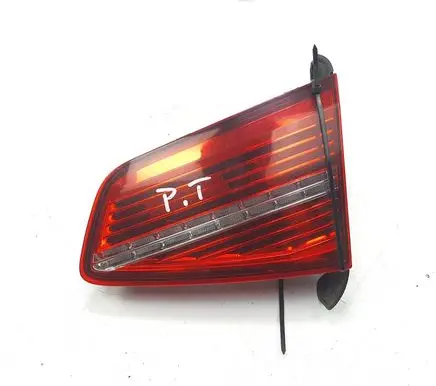Volkswagen PASSAT B8 Rear/tail lights 3G5945308E