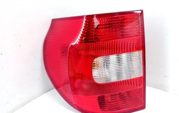 Skoda Yeti (5L) Rear/tail lights 5L0945095 5L0945111