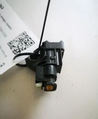 Mercedes-Benz GLC X253 C253 Airbag deployment crash/impact sensor A2139051300