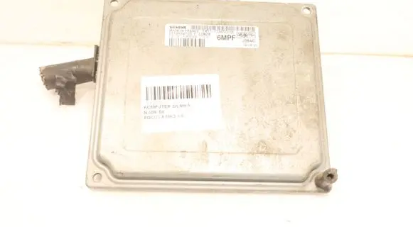 Ford Focus Engine control unit/module ECU S118934103