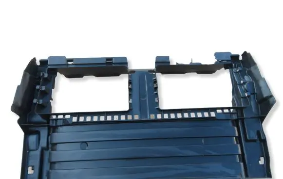 Renault Trafic III (X82) Air filter box cover 628205751R