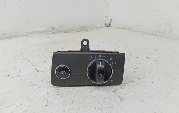 Mercedes-Benz E W211 Light switch 2115450404
