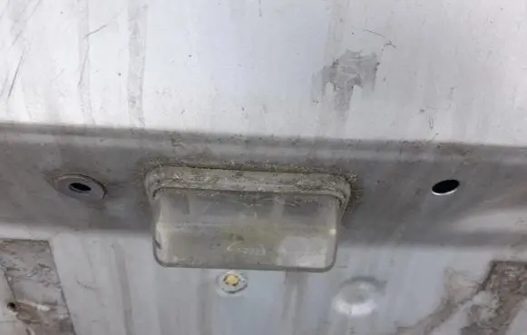 Toyota Avensis T250 Number plate light