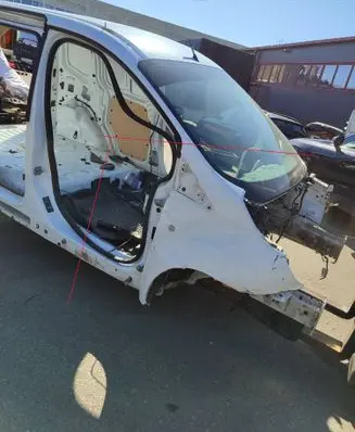 Ford Transit Courier Front quarter panel 