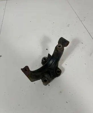 Audi Q3 8U Other engine bay part 04L131425A