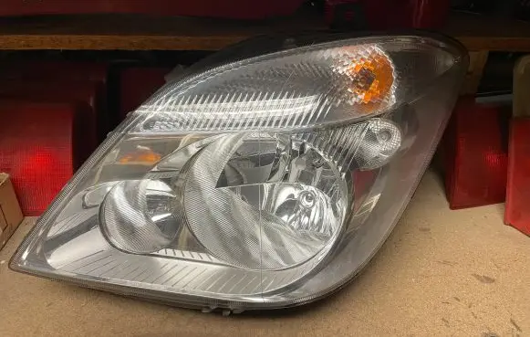 Mercedes-Benz Sprinter W906 Headlight/headlamp 24738100 A9068200361