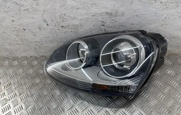 Volkswagen Golf V Headlight/headlamp 0301212271 824522004S 1K6941031