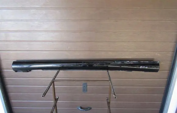 Front sill (body part)