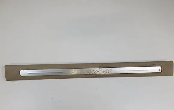 Mercedes-Benz B W245 Front sill trim cover A1696800074