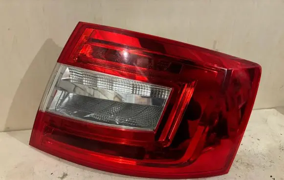 Skoda Octavia Mk3 (5E) Rear/tail lights 5E5945096B 5E5945112B