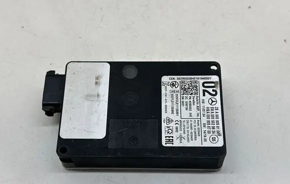 Mercedes-Benz C W205 Distronic sensor radar A0009058104 A0009028824 A0009056700