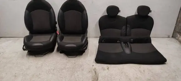 Mini One - Cooper Clubman R55 Seat set 