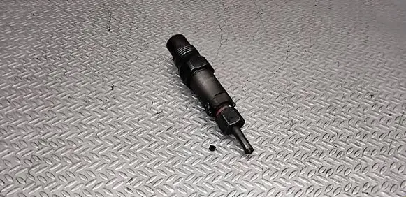 Ford Mondeo MK I Fuel injector LCR6705601E