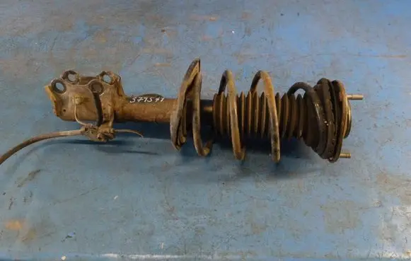 Toyota Prius (XW30) Front shock absorber/damper 4852080228