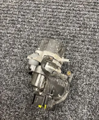 Mercedes-Benz EQC Vacuum pump A0004302200