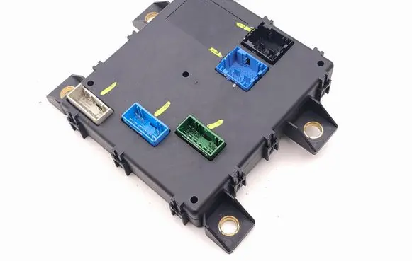 Tailgate/trunk control unit/module