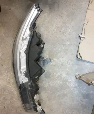 Nissan Qashqai Headlight/headlamp 260104EH1B 260104EH0B