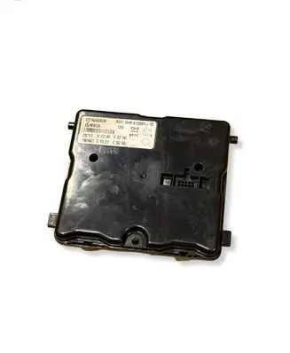 Nissan Qashqai Air conditioning/heating control unit 277604EA3B 20701 160407S1527