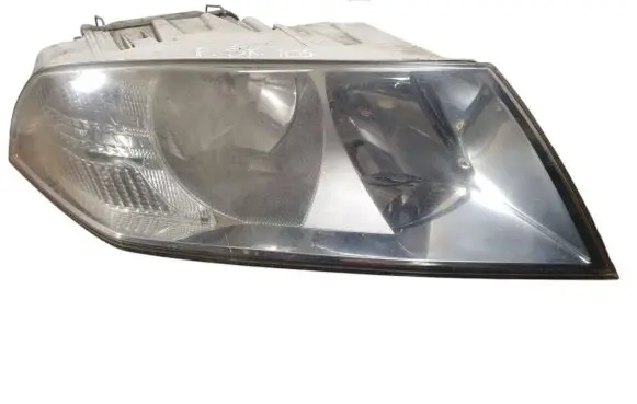 Skoda Octavia Mk2 (1Z) Headlight/headlamp