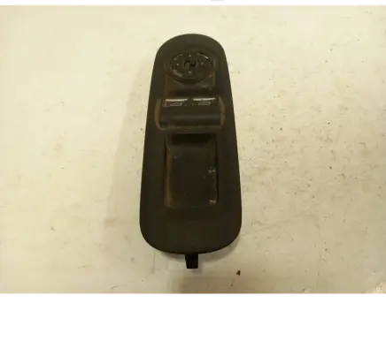Ford Galaxy Electric window control switch 7s7t14a132cb