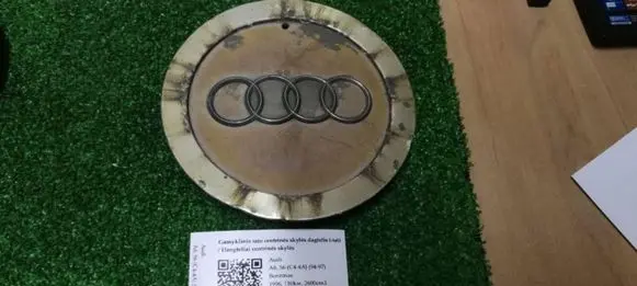 Audi A6 S6 C4 4A Original wheel cap 4B0601165J
