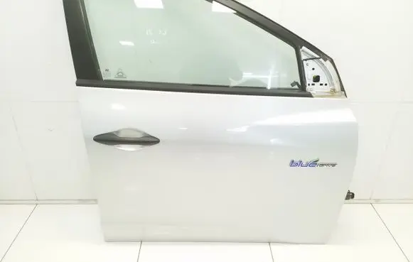 Hyundai ix35 Front door