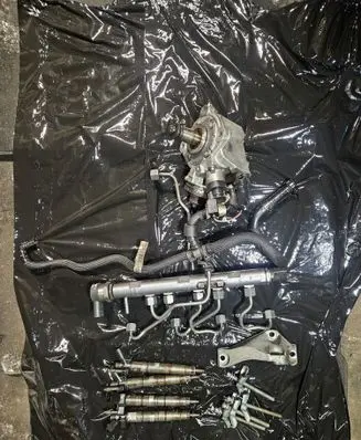 BMW 5 E60 E61 Fuel injection system set 7797874 0445010506