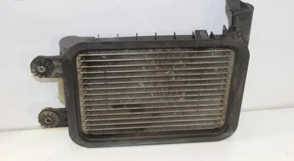 BMW X3 F25 Engine oil radiator 7601536 585726 031012011