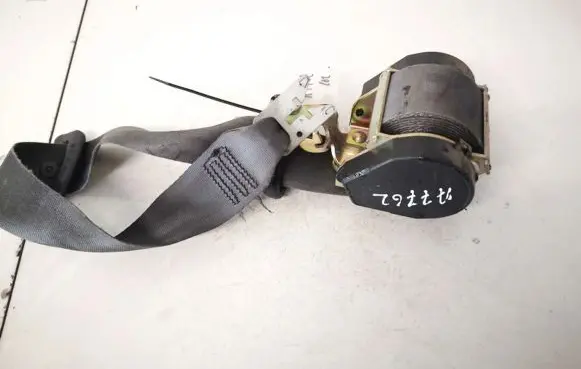 Renault Laguna II Front seatbelt b506014