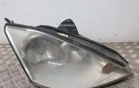 Ford Focus Headlight/headlamp 0374D
