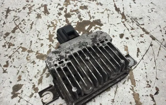 Volvo S80 Fuel injection pump control unit/module 6G9N9D372AC