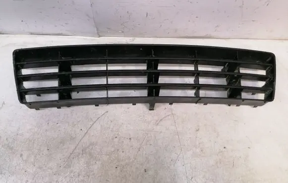 Audi A6 S6 C5 4B Front bumper lower grill 4B0807683F