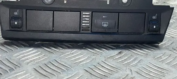 Ford Focus Other interior part 4M5113D734AD