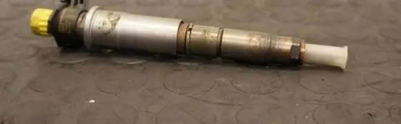 Fuel injector